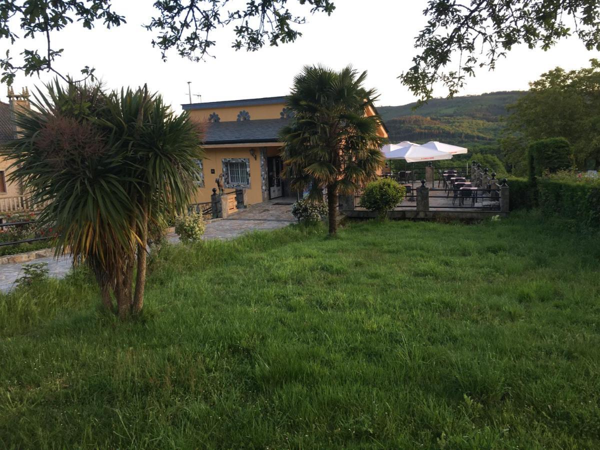 Hotel Hostal O Labrador O Hospital Zewnętrze zdjęcie