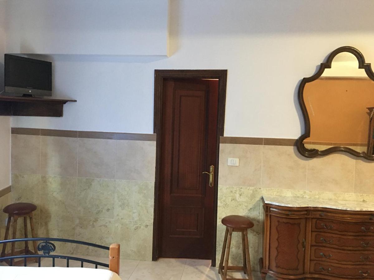 Hotel Hostal O Labrador O Hospital Zewnętrze zdjęcie
